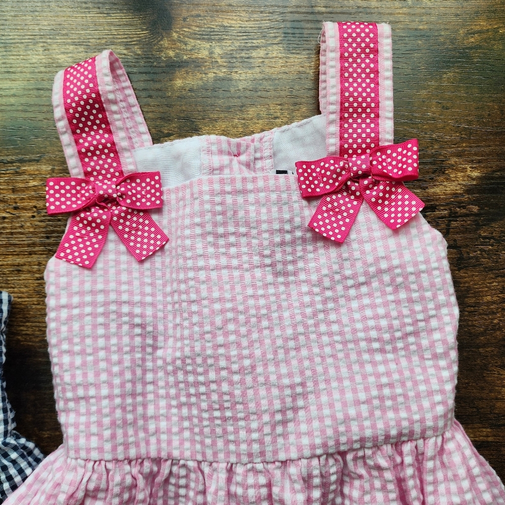 Counting Daisies Girls Seersucker Dress Bundle - Picture 2 of 9